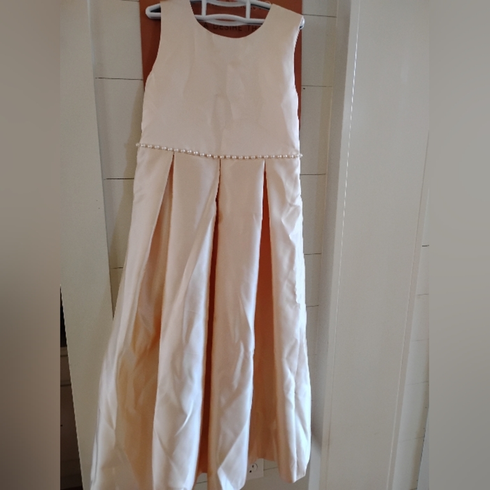 Fashion boutique girls dress
